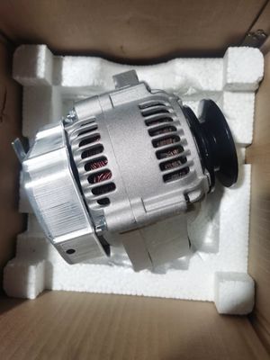 เครื่องขุด 24V 35A เครื่องเปลี่ยนอะไหล่ไฟฟ้าสําหรับเครื่องขุด Komatsu PC60 PC70 PC78US
